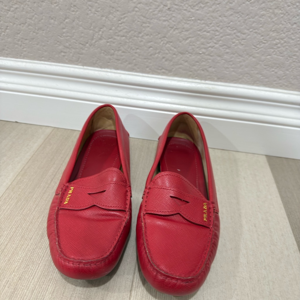 Nwot Prada Women's Red Loafers No Box